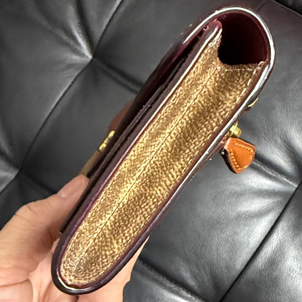 Coach Multi Pockets Wallet EUC - Picture 4 of 13